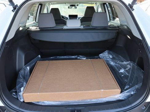 Certified 2025 Toyota RAV4 XLE image 9