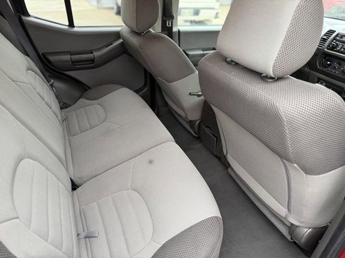 Used 2007 Nissan Xterra S w/ Tow Pkg image 11