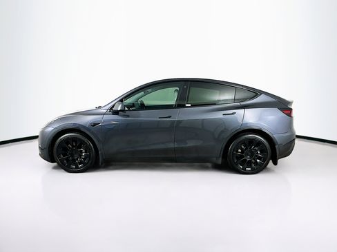 Used 2021 Tesla Model Y Long Range AWD/4WD image 4