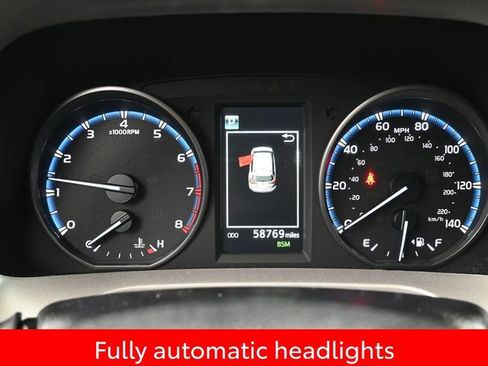 Used 2017 Toyota RAV4 XLE image 13