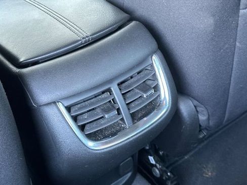 Used 2023 Chevrolet Malibu LT image 14