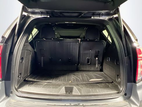 Used 2021 Chevrolet Tahoe LT image 34