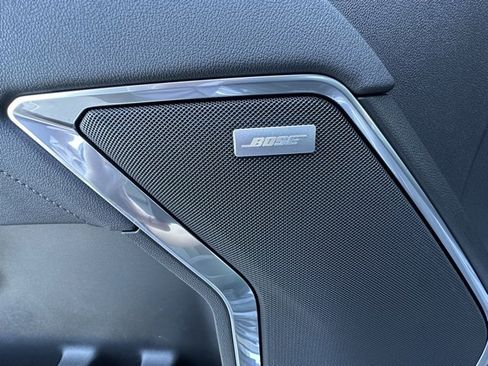 New 2026 GMC Sierra 1500 SLT image 14