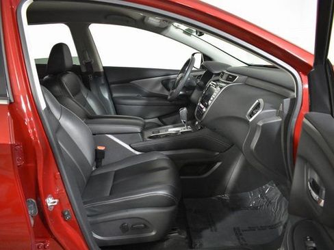 Certified 2024 Nissan Murano SV image 34