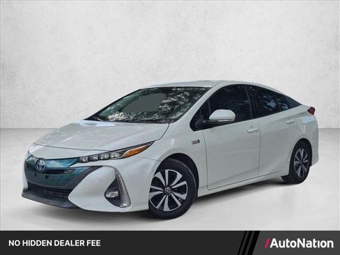 Used 2018 Toyota Prius Prime Advanced FWD image 1