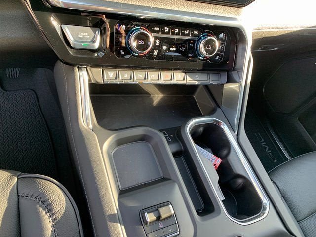 New 2026 GMC Sierra 2500 Denali w/ Technology Package AWD/4WD image 23