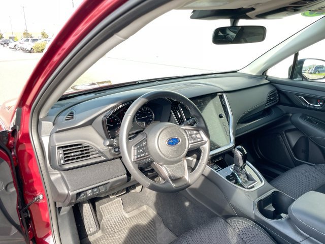 Certified 2025 Subaru Outback Premium AWD/4WD image 10