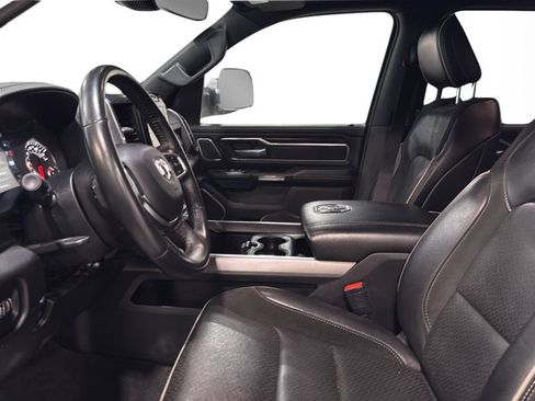 Used 2023 RAM 1500 Laramie AWD/4WD image 19