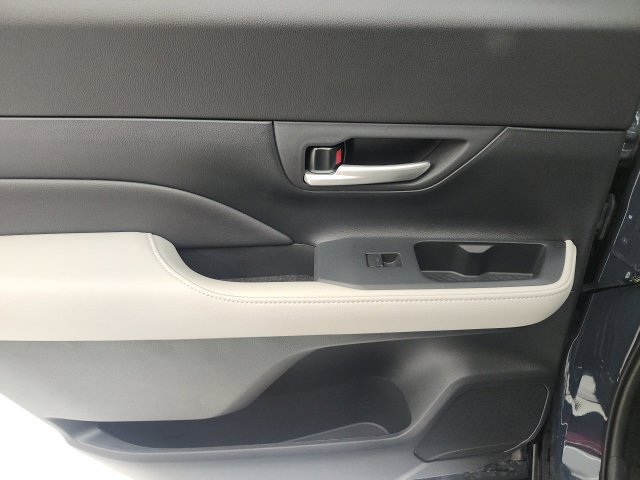 Used 2025 Toyota Grand Highlander FWD image 9