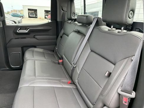 Used 2022 GMC Sierra 1500 SLT w/ SLT Premium Plus Package AWD/4WD image 22