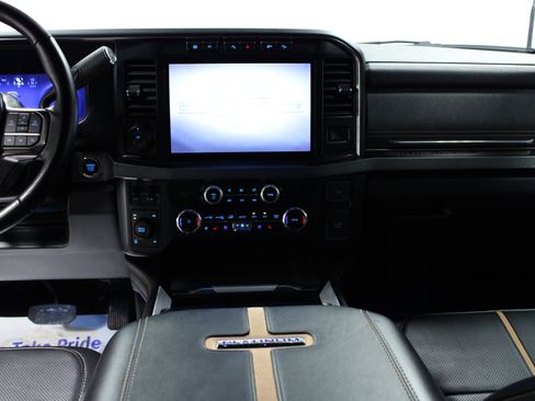 Used 2023 Ford F350 Platinum image 18