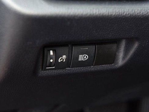 Used 2024 Toyota RAV4 LE image 10