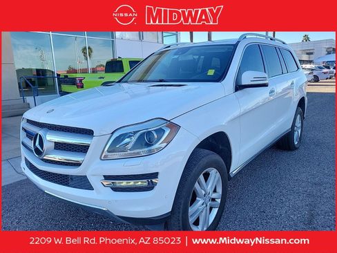 Used 2014 Mercedes-Benz GL 450 4MATIC image 1