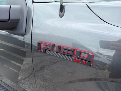 Certified 2019 Ford F150 XLT w/ Equipment Group 302A Luxury AWD/4WD image 4