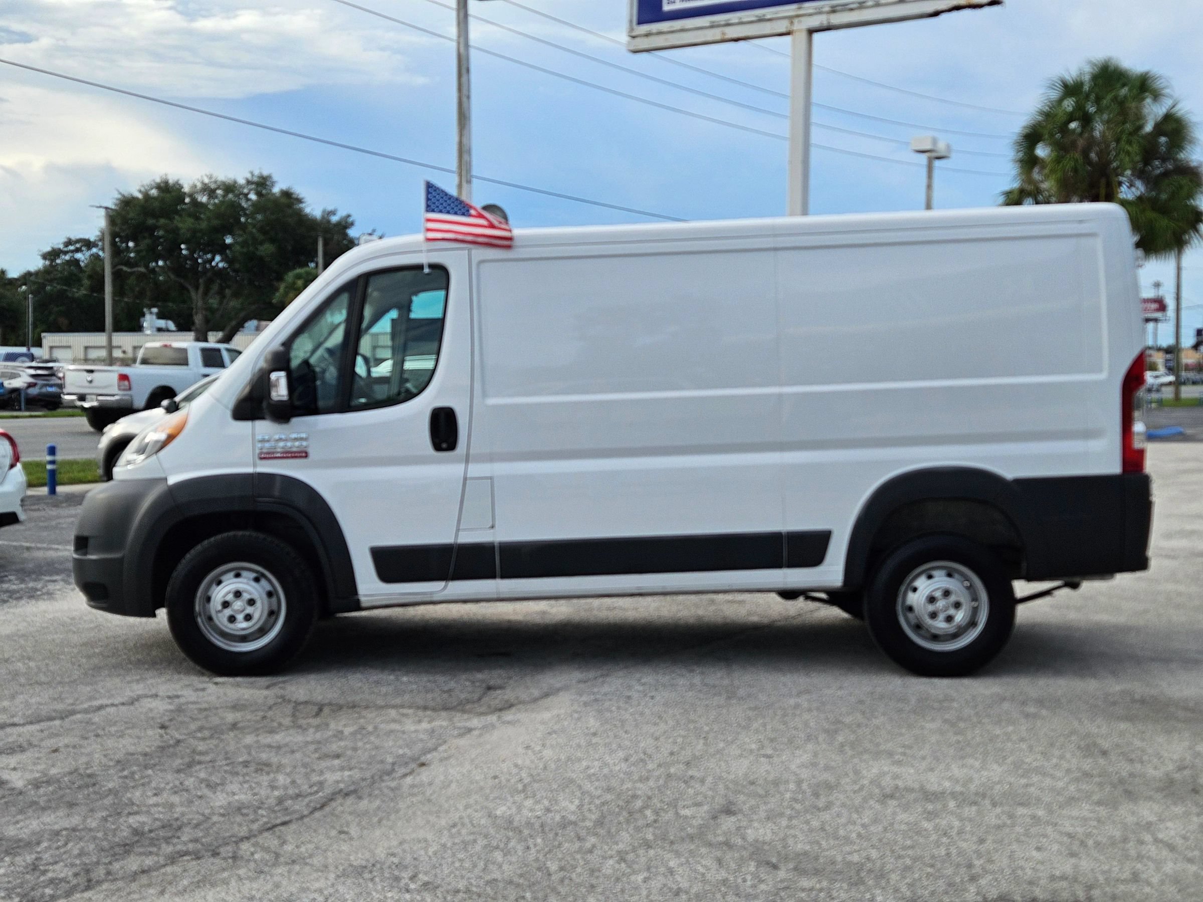 Used 2018 RAM ProMaster 1500 FWD image 5