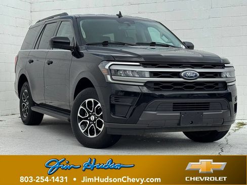 Used 2024 Ford Expedition XLT AWD/4WD image 1