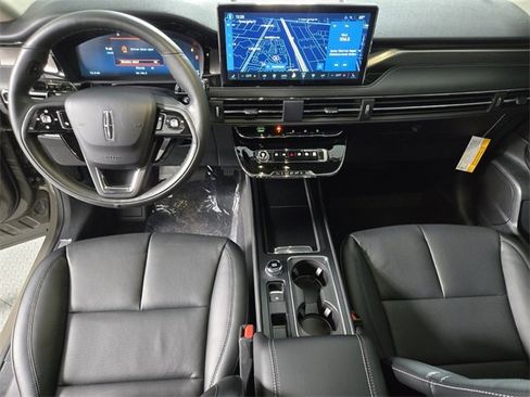 New 2026 Lincoln Corsair Grand Touring image 15