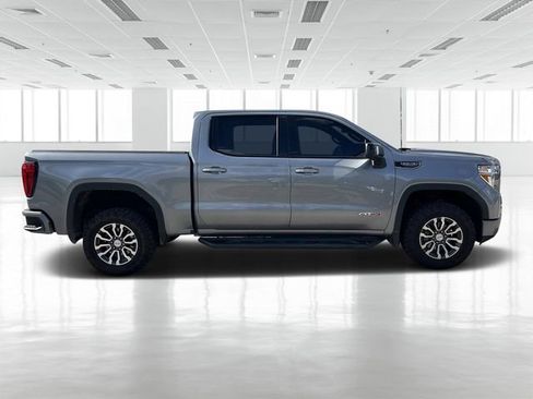 Used 2020 GMC Sierra 1500 AT4 w/ AT4 Premium Package image 3
