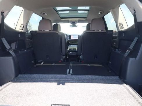 New 2026 Volkswagen Atlas SEL image 24