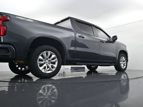 Used 2021 Chevrolet Silverado 1500 Custom AWD/4WD image 35