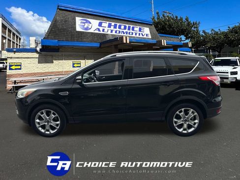 Used 2016 Ford Escape Titanium FWD image 3