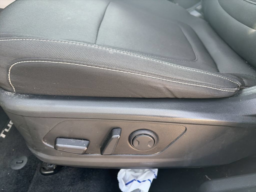 Used 2022 Hyundai Tucson SEL w/ Cargo Package AWD/4WD image 12