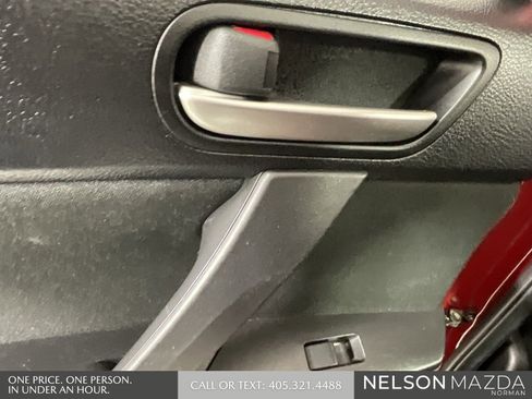 Used 2013 MAZDA MAZDA3 i Touring w/ Preferred Equipment Pkg image 23