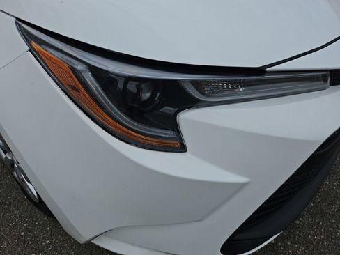 Used 2024 Toyota Corolla LE FWD image 13