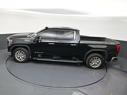 Used 2021 GMC Sierra 1500 SLT w/ SLT Premium Plus Package AWD/4WD image 14