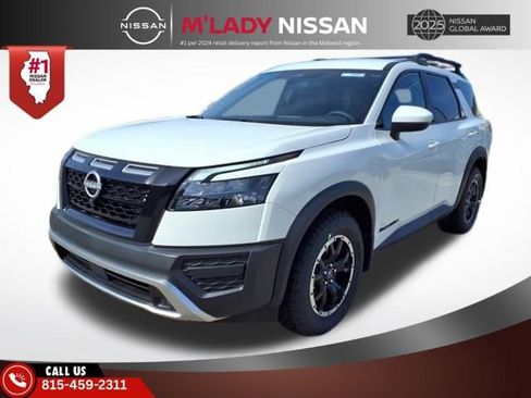 New 2025 Nissan Pathfinder Rock Creek image 3