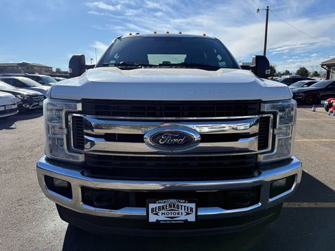 Used 2019 Ford F350 XLT w/ XLT Value Package image 8