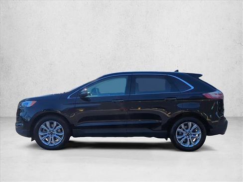 Used 2024 Ford Edge Titanium w/ Equipment Group 301A image 8