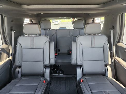 New 2026 Chevrolet Tahoe RST w/ Advanced Technology Package AWD/4WD image 8