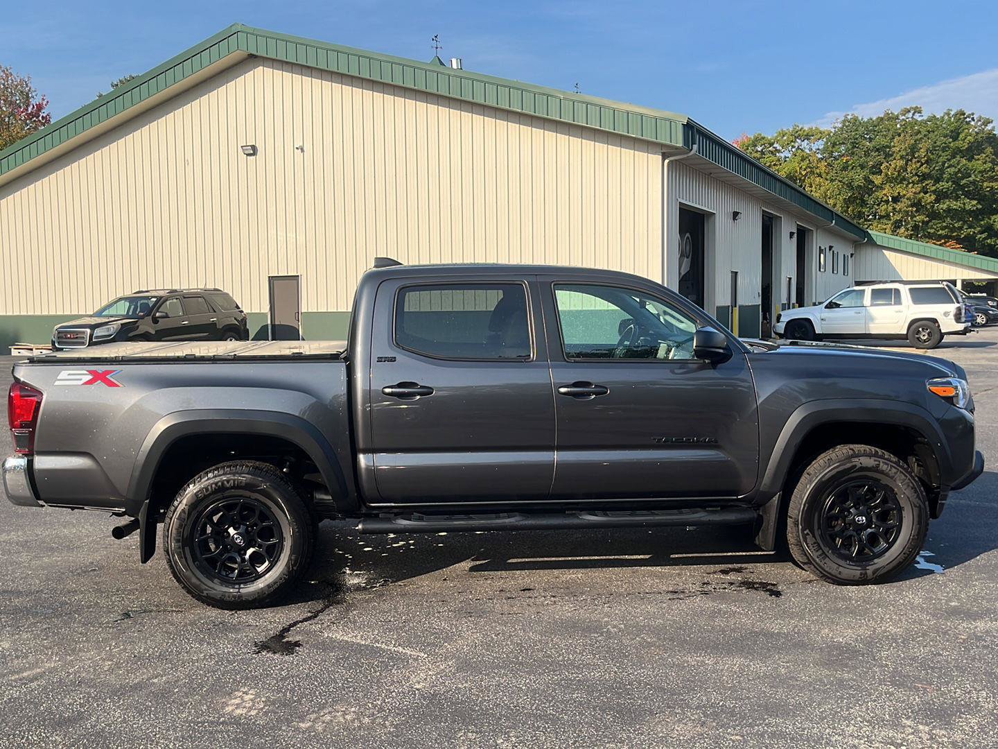 Used 2023 Toyota Tacoma SR5 w/ SX Package AWD/4WD image 6