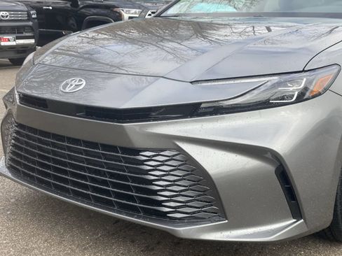 New 2026 Toyota Camry XLE image 11