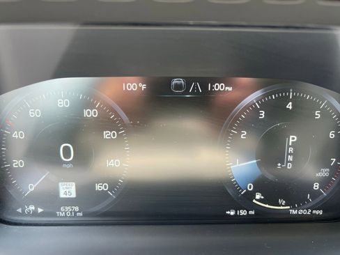 Used 2020 Volvo XC90 T5 Momentum w/ Protection Package Premier FWD image 35