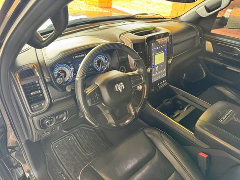 Used 2019 RAM 1500 Limited AWD/4WD image 12