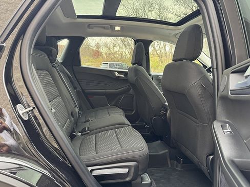 Used 2024 Ford Escape Active w/ Tech Pack #2 AWD/4WD image 28