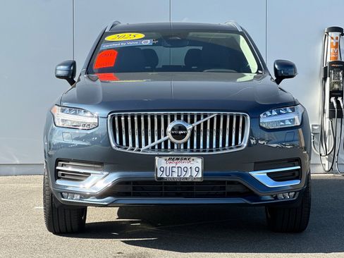 Certified 2025 Volvo XC90 B5 Core w/ Protection Package Premier image 8