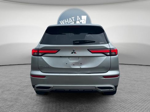 Used 2022 Mitsubishi Outlander SE AWD/4WD image 5