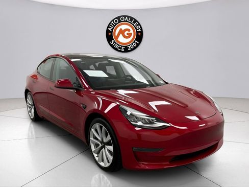 Used 2018 Tesla Model 3 Long Range image 1