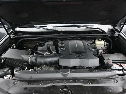 Used 2019 Toyota 4Runner SR5 Premium image 29