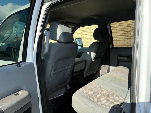 Used 2011 Ford F250 XLT w/ XLT Appearance Pkg AWD/4WD image 19