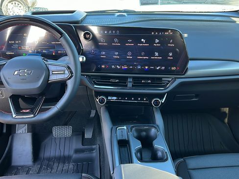 New 2026 Chevrolet Equinox EV RS w/ Active Safety Package 3 AWD/4WD image 15