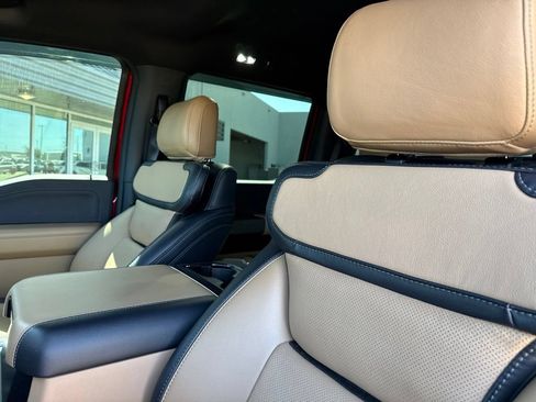 Used 2024 Ford F250 Lariat w/ Lariat Ultimate Package AWD/4WD image 11