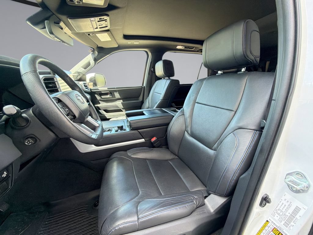 Used 2023 Toyota Sequoia Platinum AWD/4WD image 30