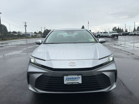 Used 2025 Toyota Camry LE FWD image 2