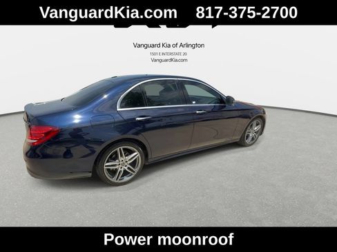 Used 2019 Mercedes-Benz E 300 image 9