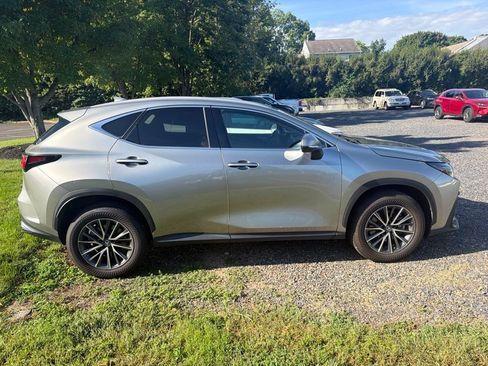 Used 2023 Lexus NX 350 AWD image 4