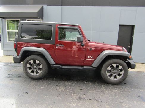 Used 2009 Jeep Wrangler X AWD/4WD image 5